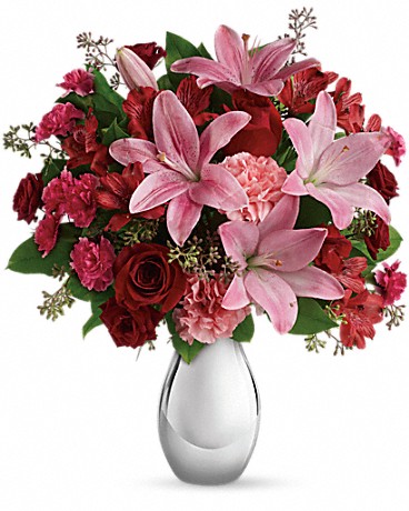 Deluxe size, 18 and a half inches height and 15 and a half inches wide.