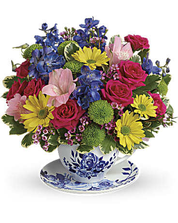 Deluxe size, 9 and a half inches height and 10 inches wide.