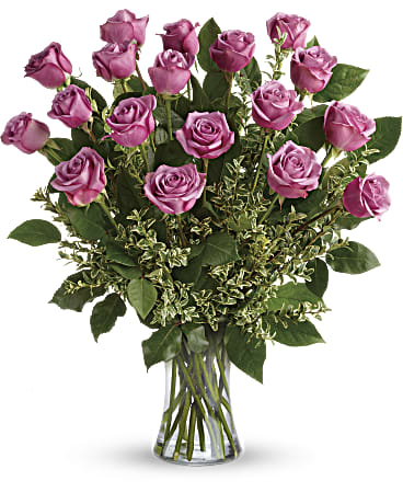 Deluxe size, 23 and a half inches height and 21 inches wide.
